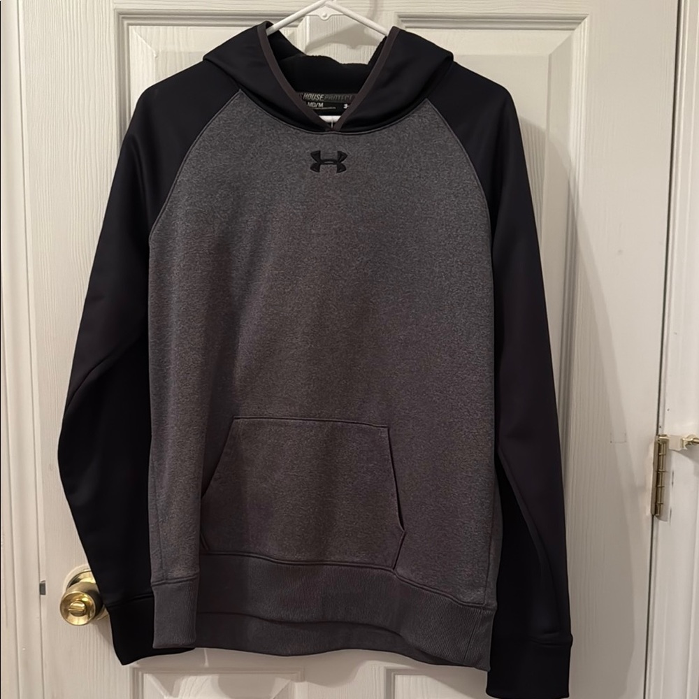 Under Armour Men's Gray and Black Hoodie